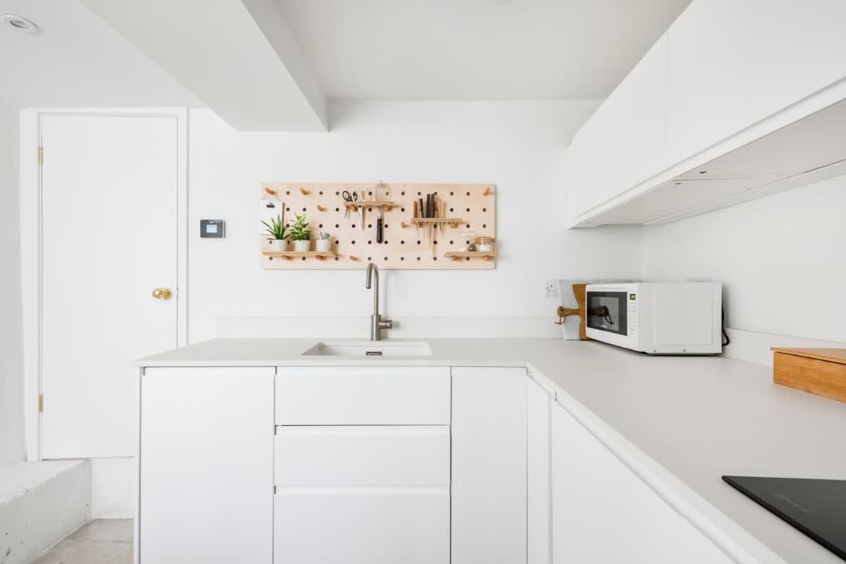 Central Georgian Townhouse With Free Parking Bath Eksteriør billede