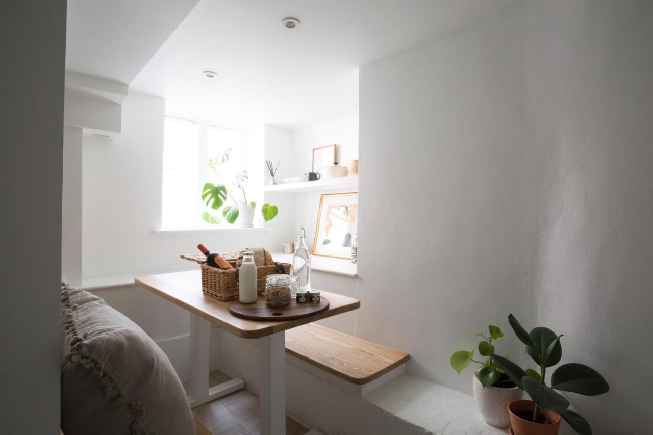 Central Georgian Townhouse With Free Parking Bath Eksteriør billede