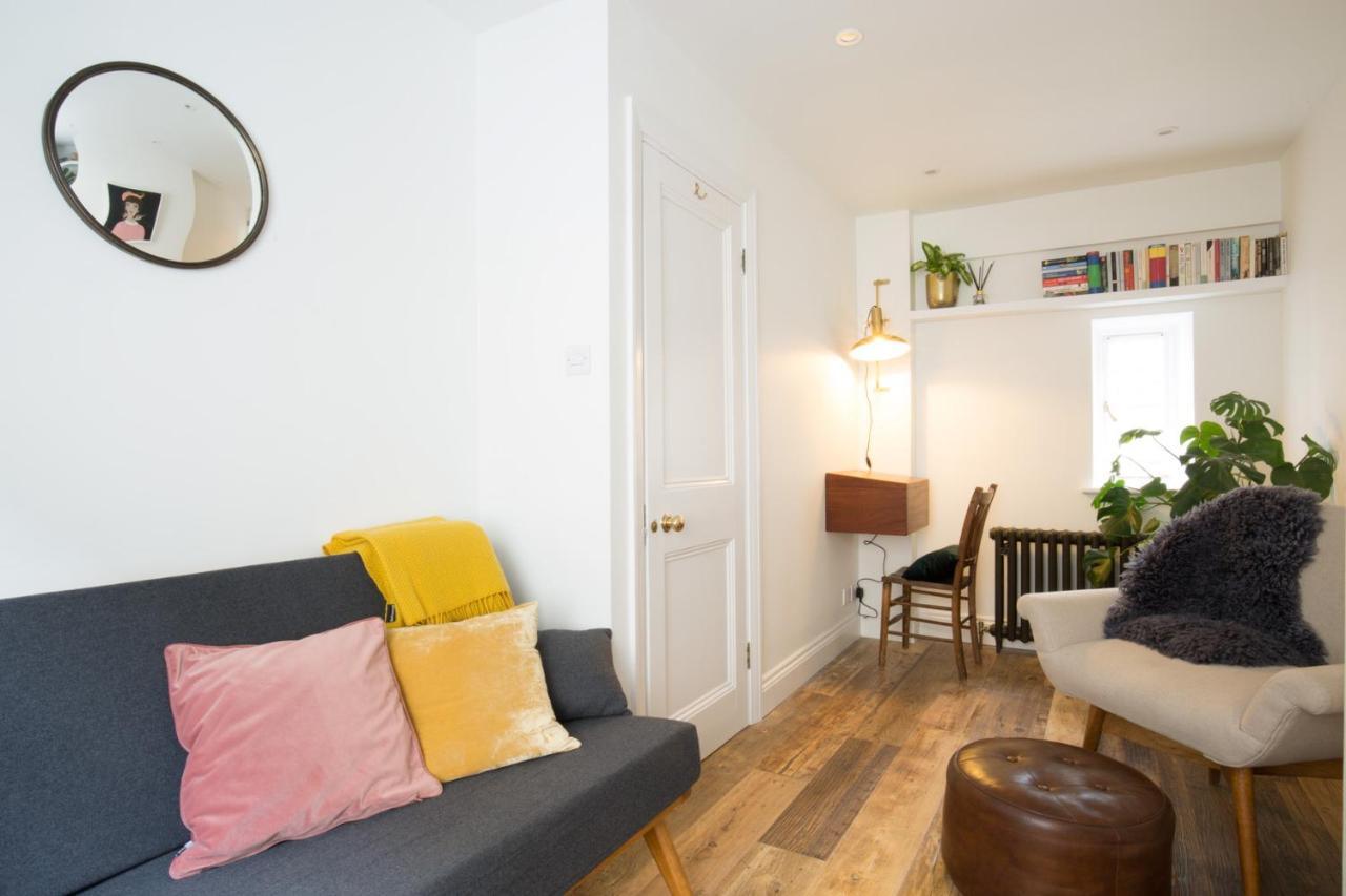 Central Georgian Townhouse With Free Parking Bath Eksteriør billede